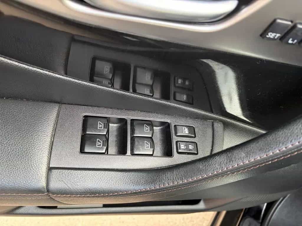 Infiniti QX70 3.0 d 05/2014-photo-14
