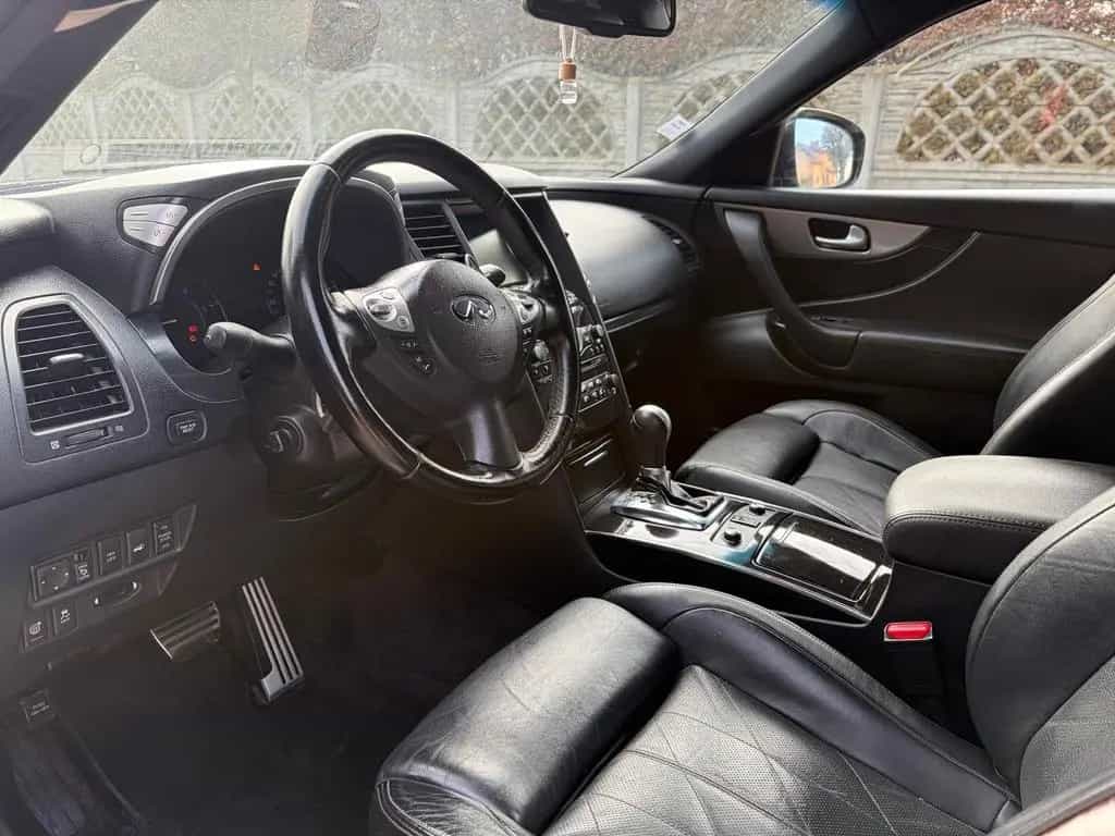 Infiniti QX70 3.0 d 05/2014-photo-15