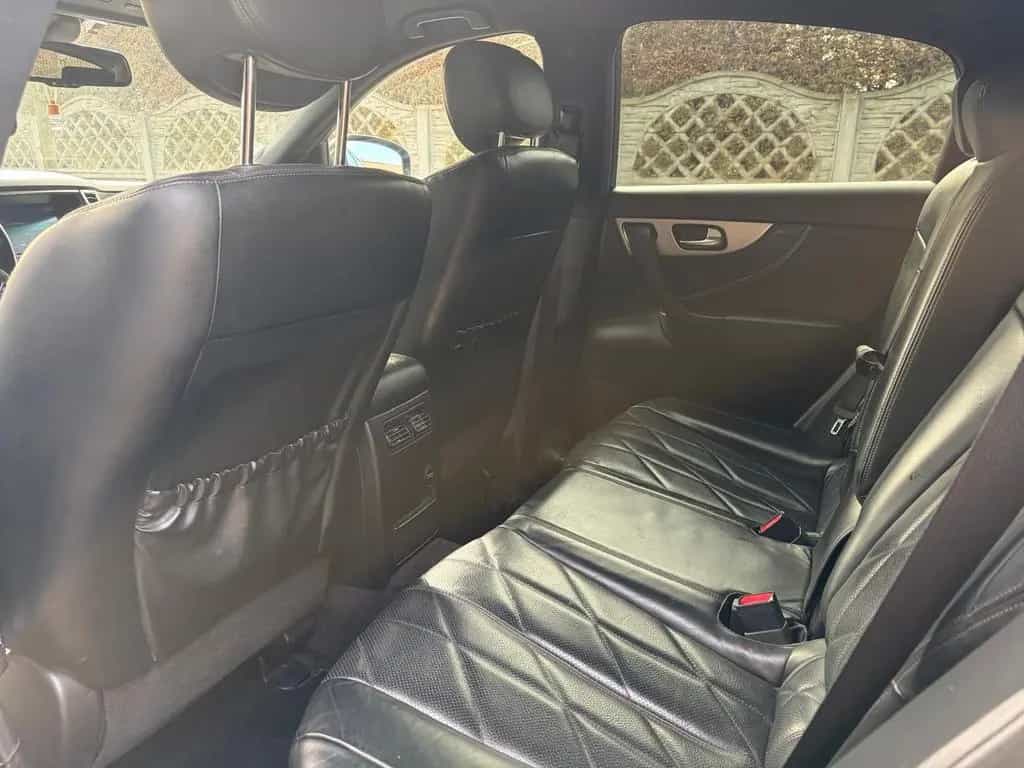 Infiniti QX70 3.0 d 05/2014-photo-18