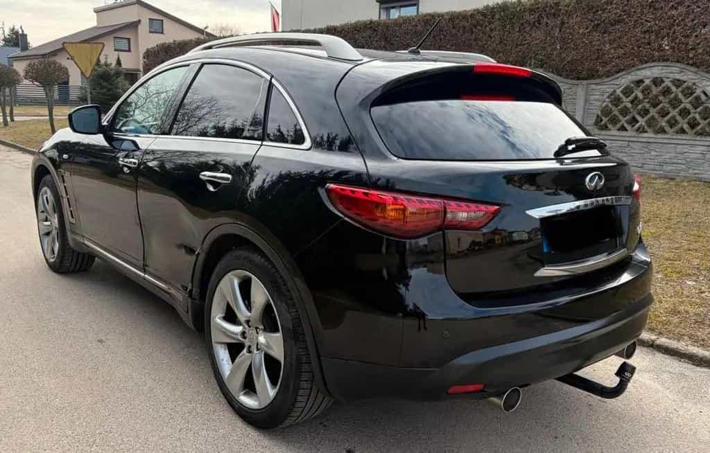 Infiniti QX70 3.0 d 05/2014-photo-2