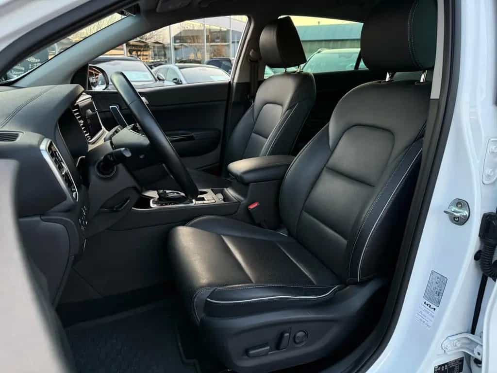 Kia Sportage Black Edition KAM LED NAVI 08/2021-photo-12