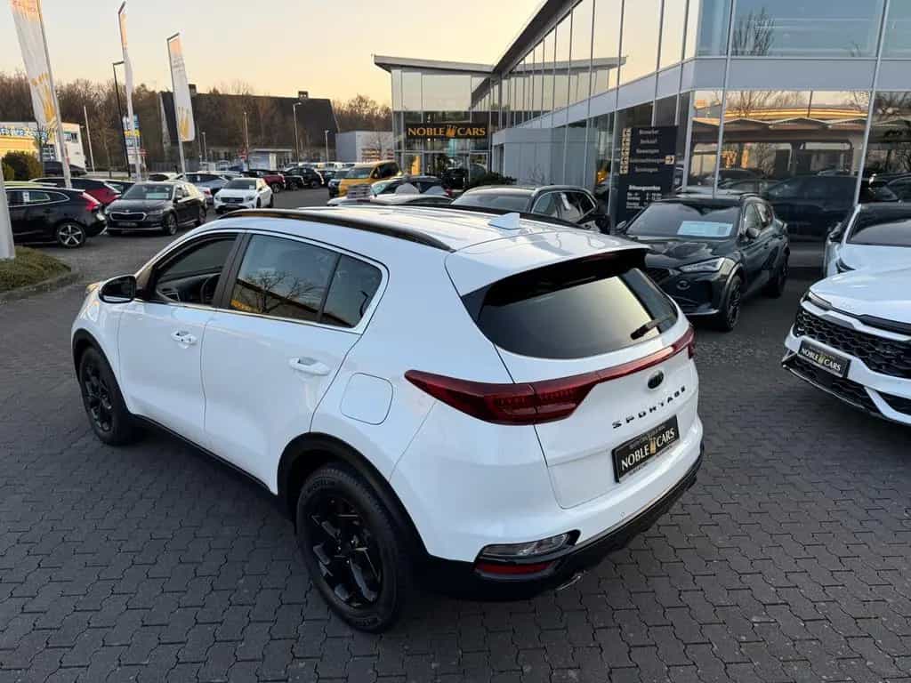 Kia Sportage Black Edition KAM LED NAVI 08/2021-photo-6