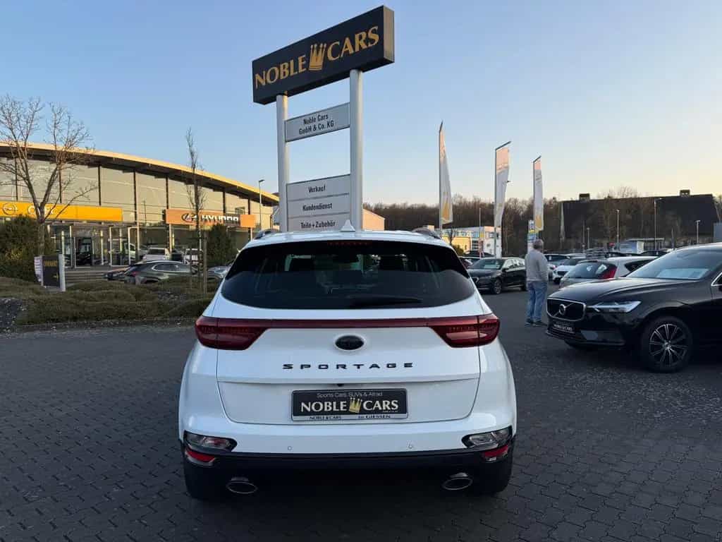 Kia Sportage Black Edition KAM LED NAVI 08/2021-photo-8