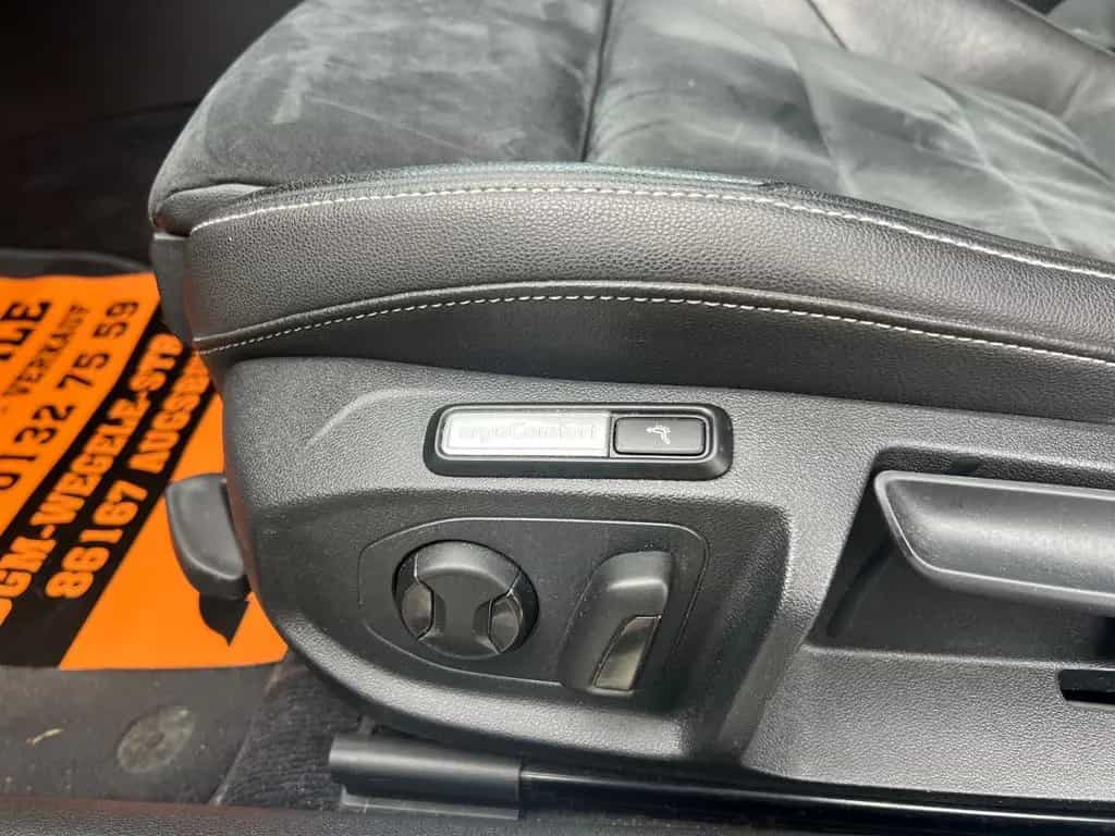 Volkswagen Arteon R-Line 4Motion- TOP ZUSTAND - SERVICE NEU 07/2017-photo-19