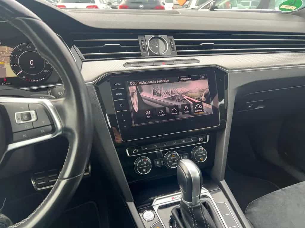 Volkswagen Arteon R-Line 4Motion- TOP ZUSTAND - SERVICE NEU 07/2017-photo-20