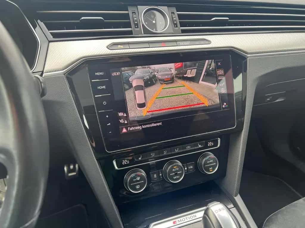 Volkswagen Arteon R-Line 4Motion- TOP ZUSTAND - SERVICE NEU 07/2017-photo-21