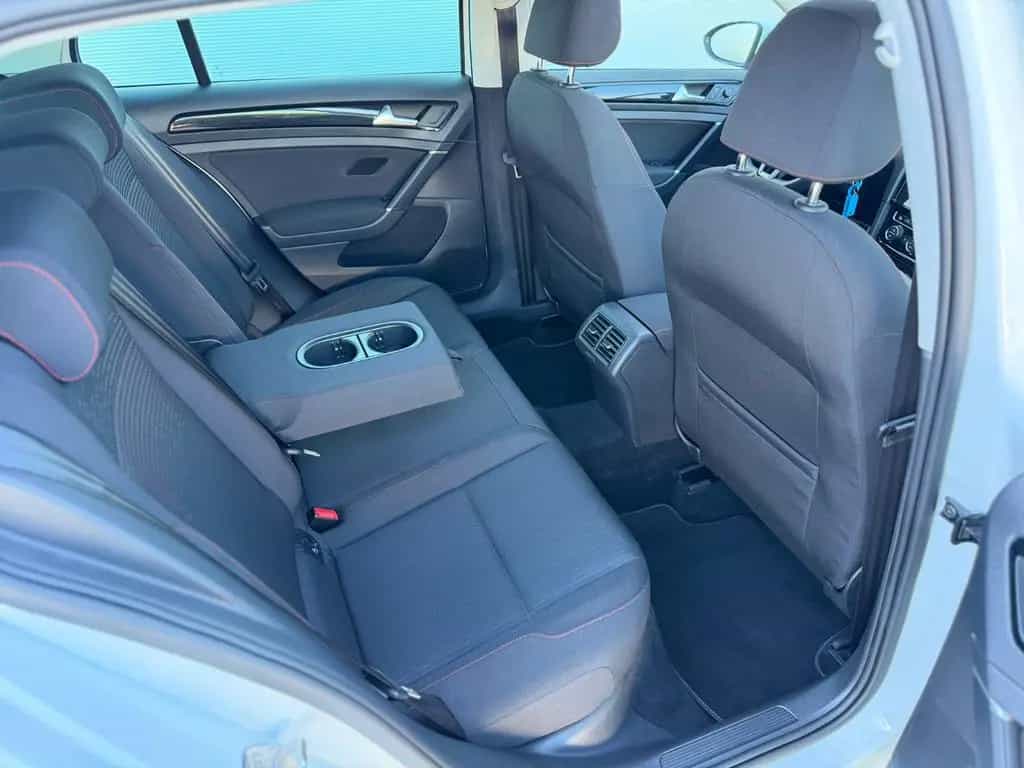 Volkswagen Golf Sound 1.0 TSI - Panoramadch ACC Sitzhzg LED 02/2018-photo-9
