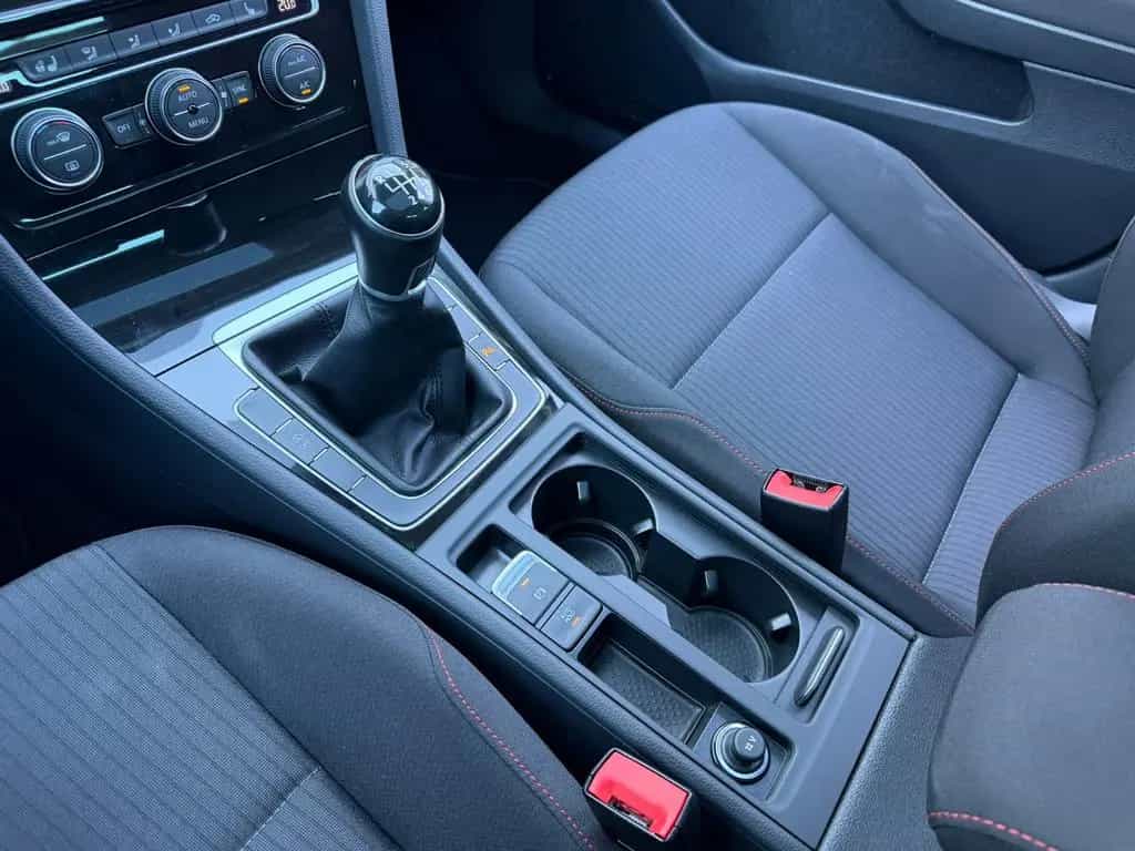 Volkswagen Golf Sound 1.0 TSI - Panoramadch ACC Sitzhzg LED 02/2018-photo-18