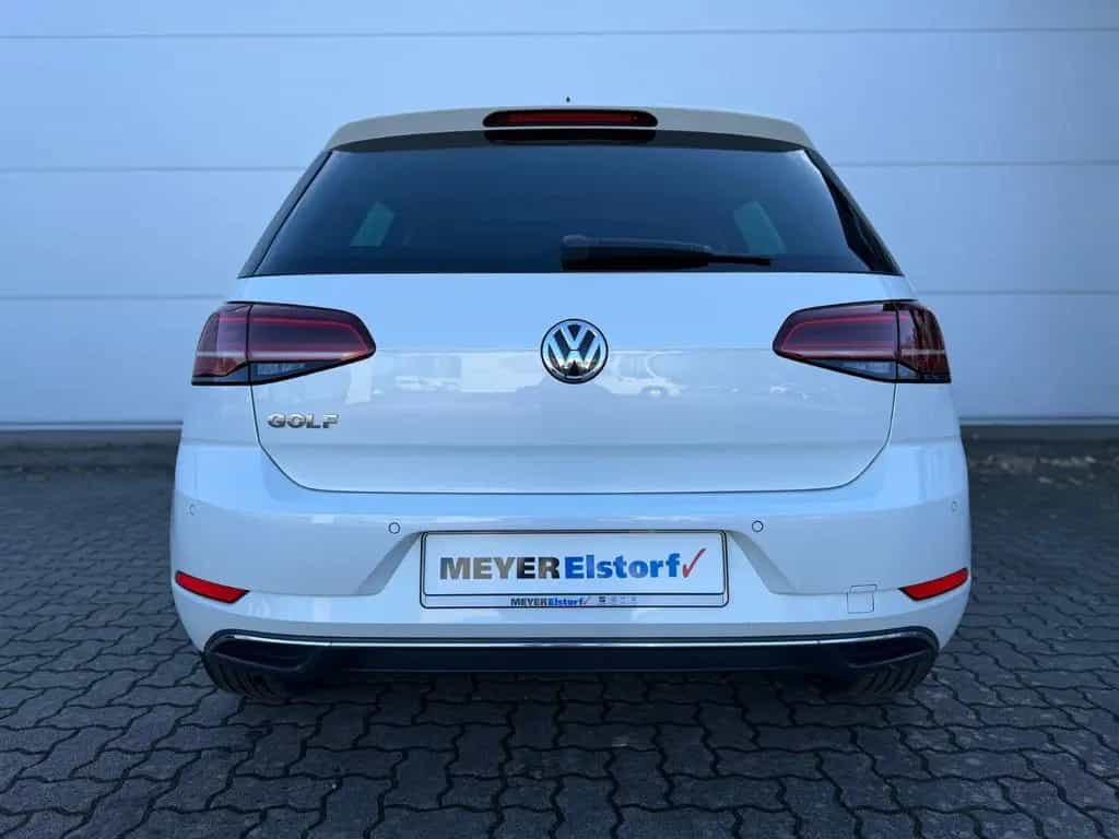 Volkswagen Golf Sound 1.0 TSI - Panoramadch ACC Sitzhzg LED 02/2018-photo-4