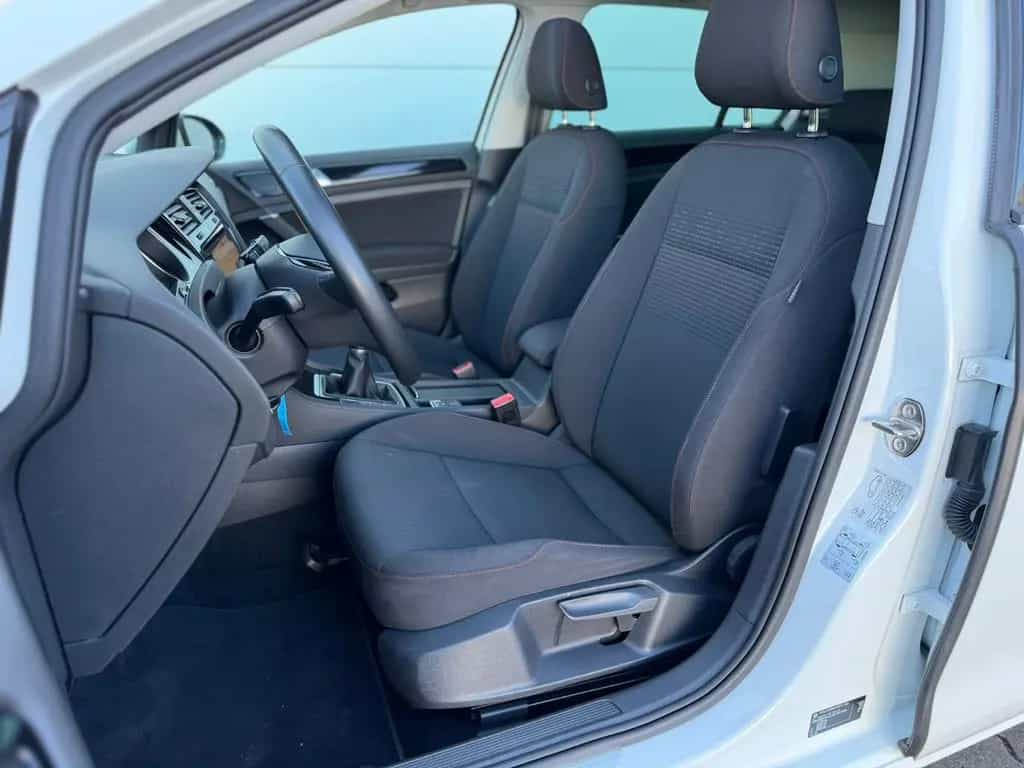 Volkswagen Golf Sound 1.0 TSI - Panoramadch ACC Sitzhzg LED 02/2018-photo-7
