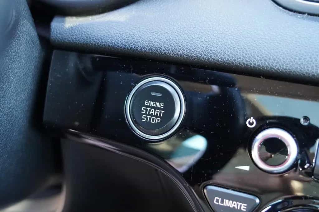 Kia Sportage Platinum Edition 4WD + 2 J. GARANTIE !! 12/2017-photo-27