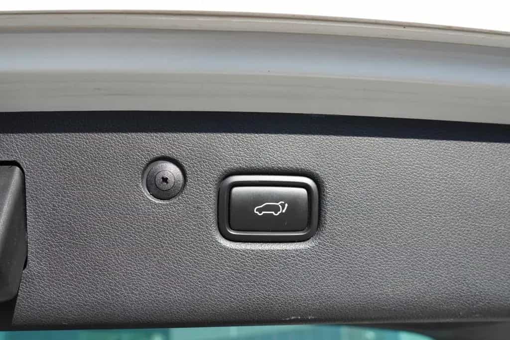 Kia Sportage Platinum Edition 4WD + 2 J. GARANTIE !! 12/2017-photo-35