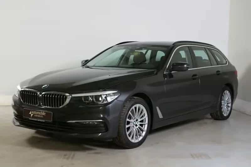BMW 520 d Aut. LED HuD Parkassistent LiveCockProfessi 03/2020-photo-0