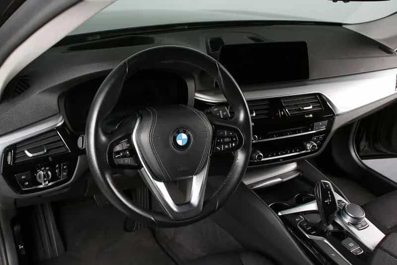 BMW 520 d Aut. LED HuD Parkassistent LiveCockProfessi 03/2020-photo-12