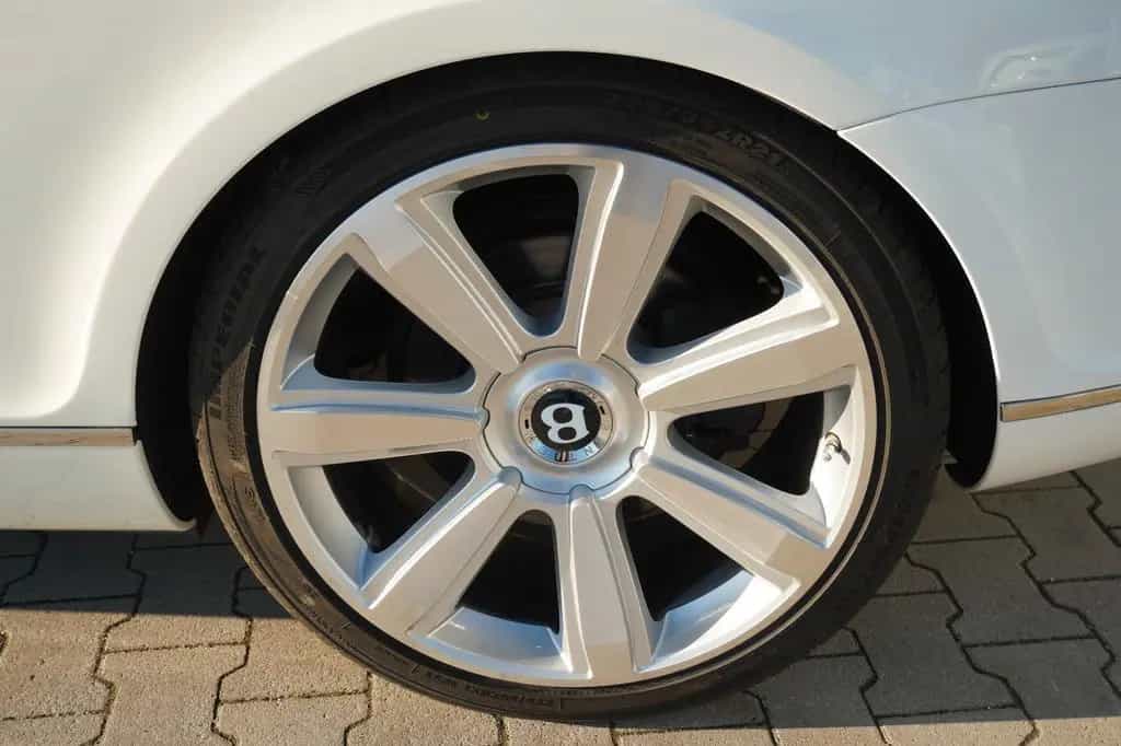 Bentley Continental GTC 6.0 W12*Xenon*Leder*Kamera* 09/2007-photo-11