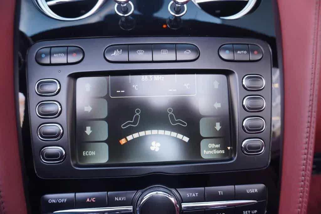 Bentley Continental GTC 6.0 W12*Xenon*Leder*Kamera* 09/2007-photo-29