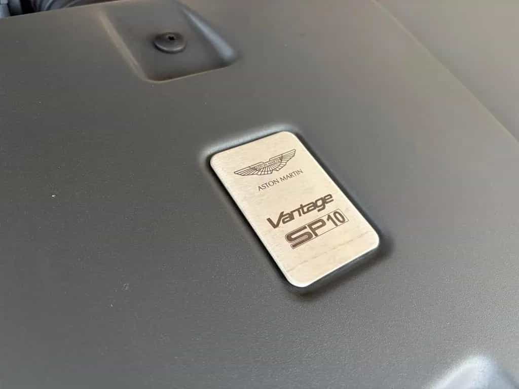 Aston Martin V8 Vantage Roadster 4.7l S Sportshift 02/2014-photo-15
