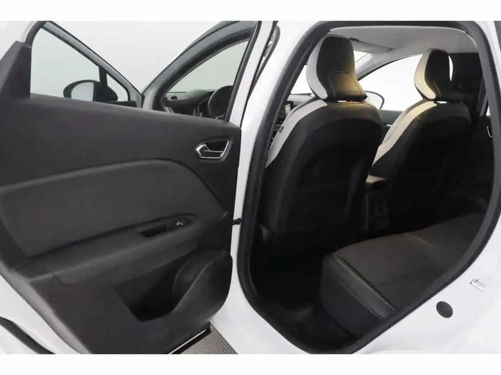 Renault Captur II 1.3TCe Aut.155 Intens+LED+NAVI+AHK+PDC 04/2020-photo-18