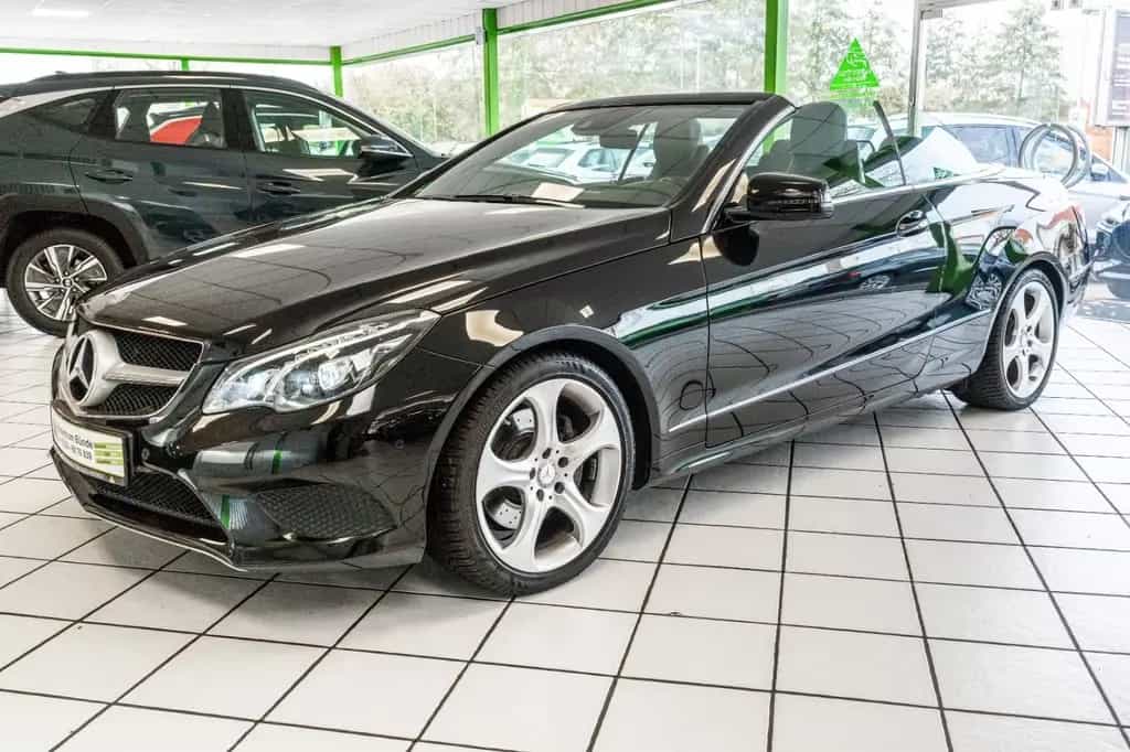 Mercedes-Benz E-Class 200 Cabrio Automatik 184 PS LED Navi 04/2016-photo-3