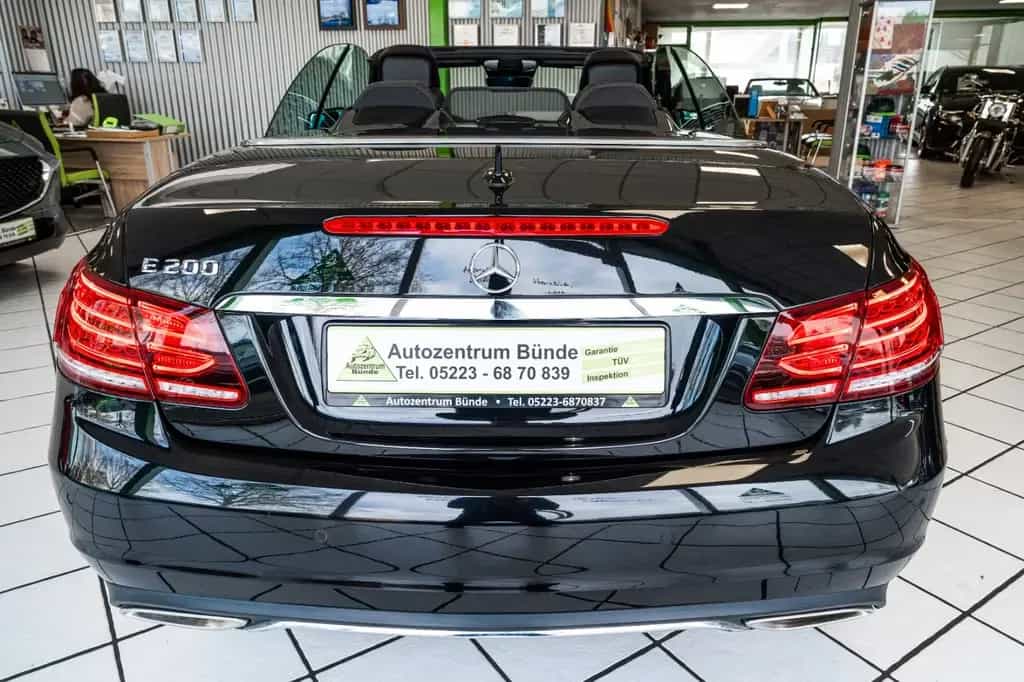 Mercedes-Benz E-Class 200 Cabrio Automatik 184 PS LED Navi 04/2016-photo-8