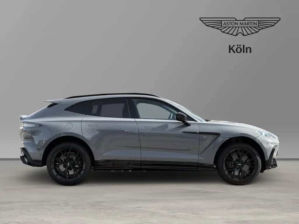 Aston Martin DBX S China Grey Onyx Black null-photo-2
