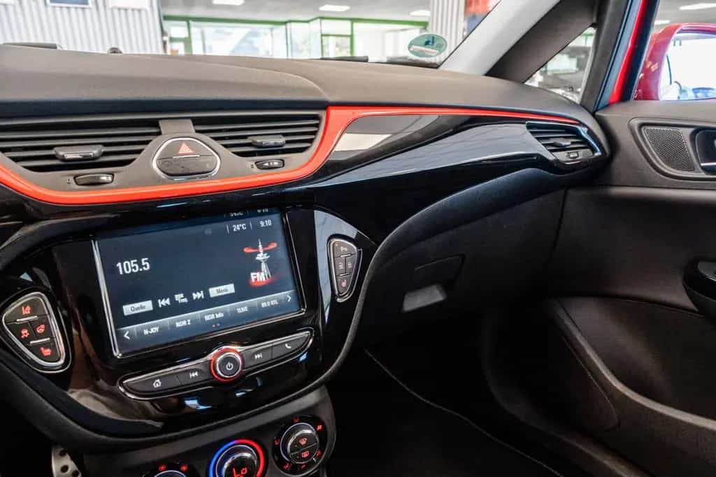 Opel Corsa E 1.6 Benzin Turbo OPC Performance 207 PS 06/2016-photo-21