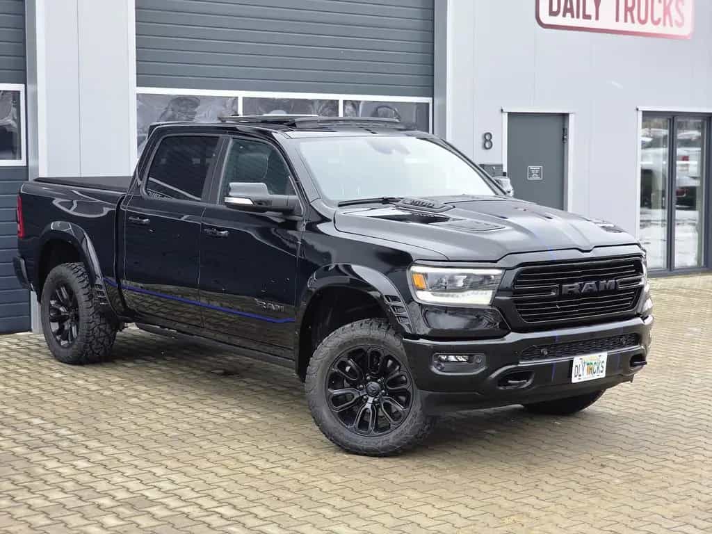 Dodge RAM 1500 5.7 4x4 Laramie 12´´ Pano LED Mem. RC 06/2023-photo-1