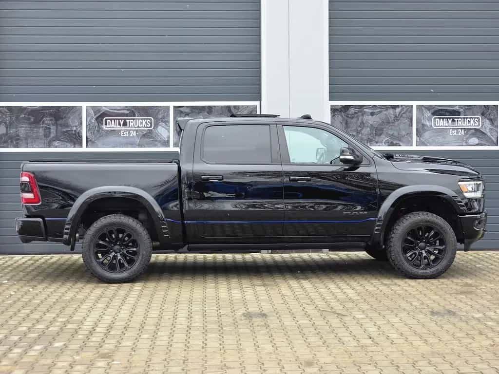 Dodge RAM 1500 5.7 4x4 Laramie 12´´ Pano LED Mem. RC 06/2023-photo-12