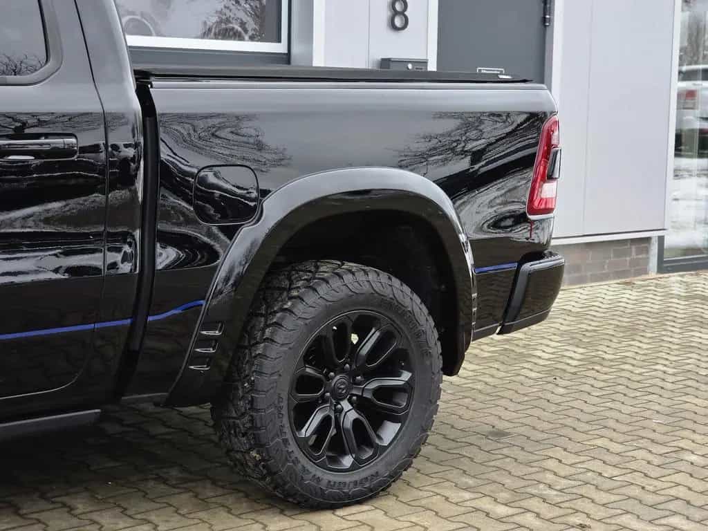 Dodge RAM 1500 5.7 4x4 Laramie 12´´ Pano LED Mem. RC 06/2023-photo-15