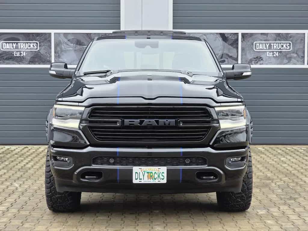 Dodge RAM 1500 5.7 4x4 Laramie 12´´ Pano LED Mem. RC 06/2023-photo-3