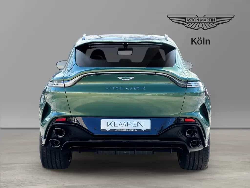 Aston Martin DBX S Iridescent Emerald / Oxford Tan Bowers WIl 02/2026-photo-4