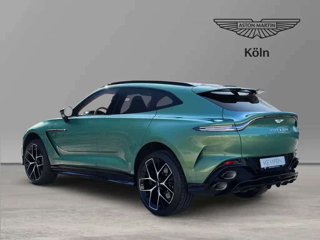 Aston Martin DBX S Iridescent Emerald / Oxford Tan Bowers WIl 02/2026-photo-5