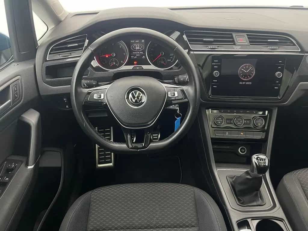 Volkswagen Touran TDI United *PANO*AHK*CARPLAY*NAVI*7-SITZE 12/2020-photo-17