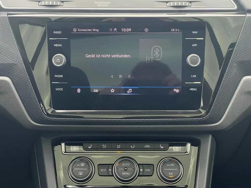 Volkswagen Touran TDI United *PANO*AHK*CARPLAY*NAVI*7-SITZE 12/2020-photo-25