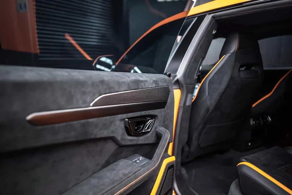 Lamborghini Urus Performante | Carbon bonnet & spoiler | R23 09/2025-photo-29