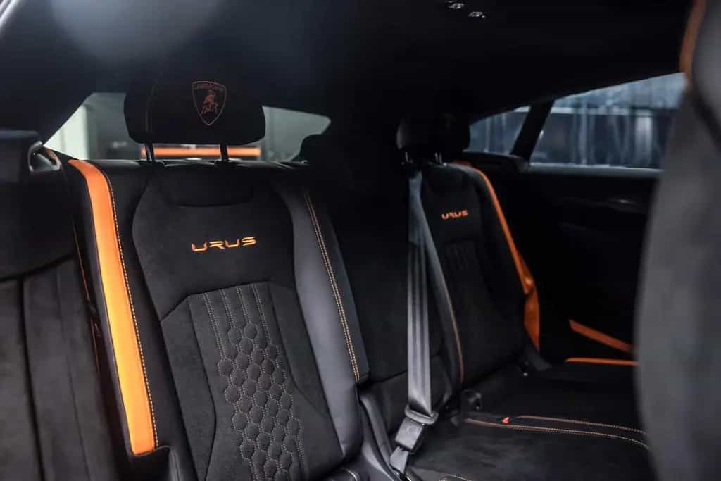 Lamborghini Urus Performante | Carbon bonnet & spoiler | R23 09/2025-photo-35