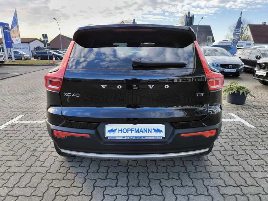 Volvo XC40 T3 Benzin Momentum Pro Navi / ACC / Kamera 09/2021-photo-3