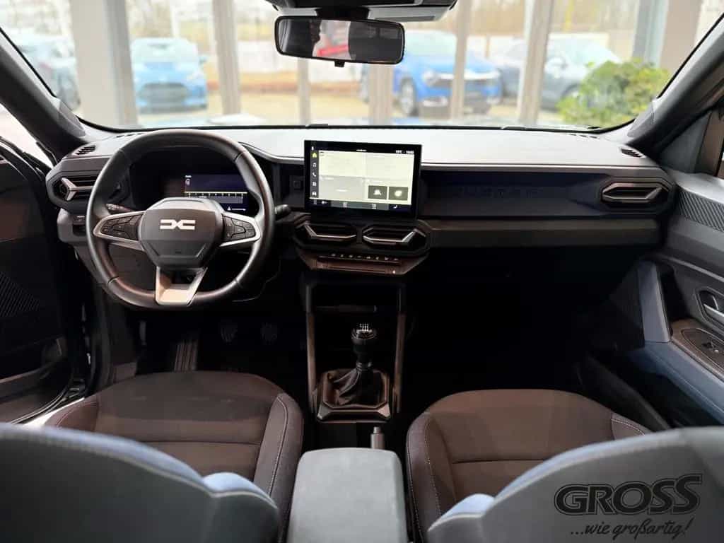 Dacia Duster III TCe 130 Expression 4x4 Digitales Cock 04/2025-photo-18