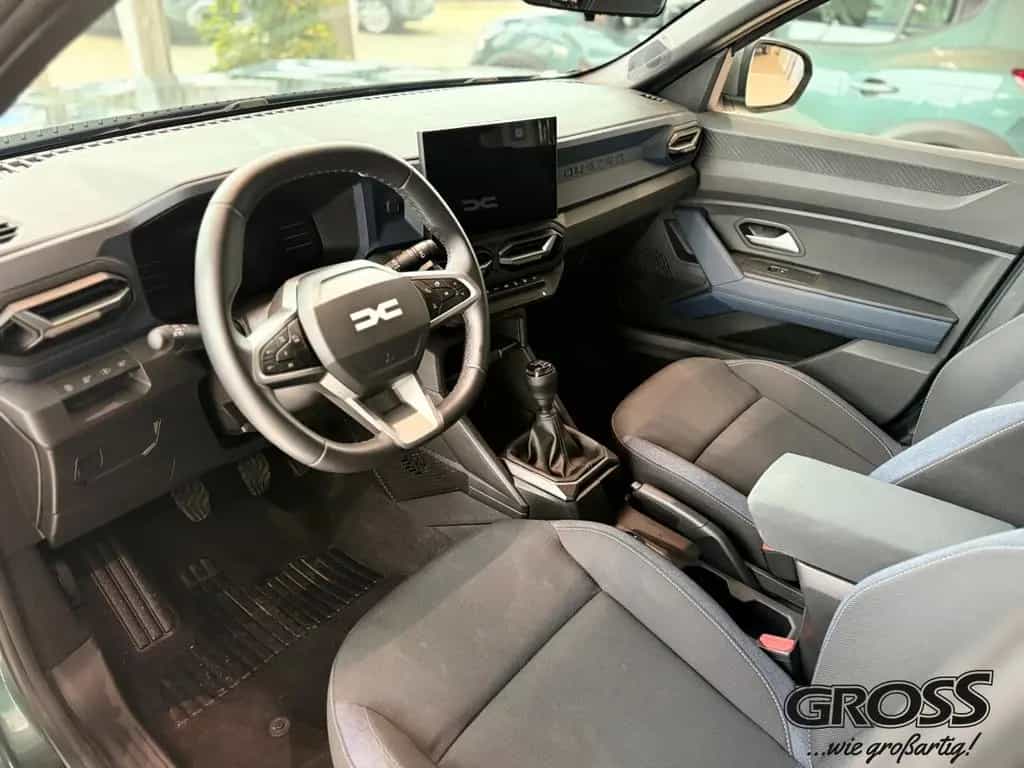 Dacia Duster III TCe 130 Expression 4x4 Digitales Cock 04/2025-photo-9