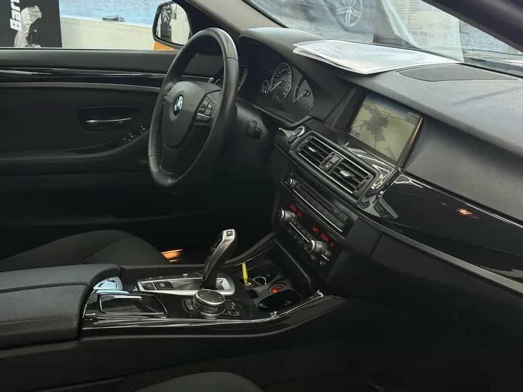 BMW 5 Series 520 dA xDrive, Navi, Bi-Xenon, Bluetooth, Sitzh. 08/2016-photo-14