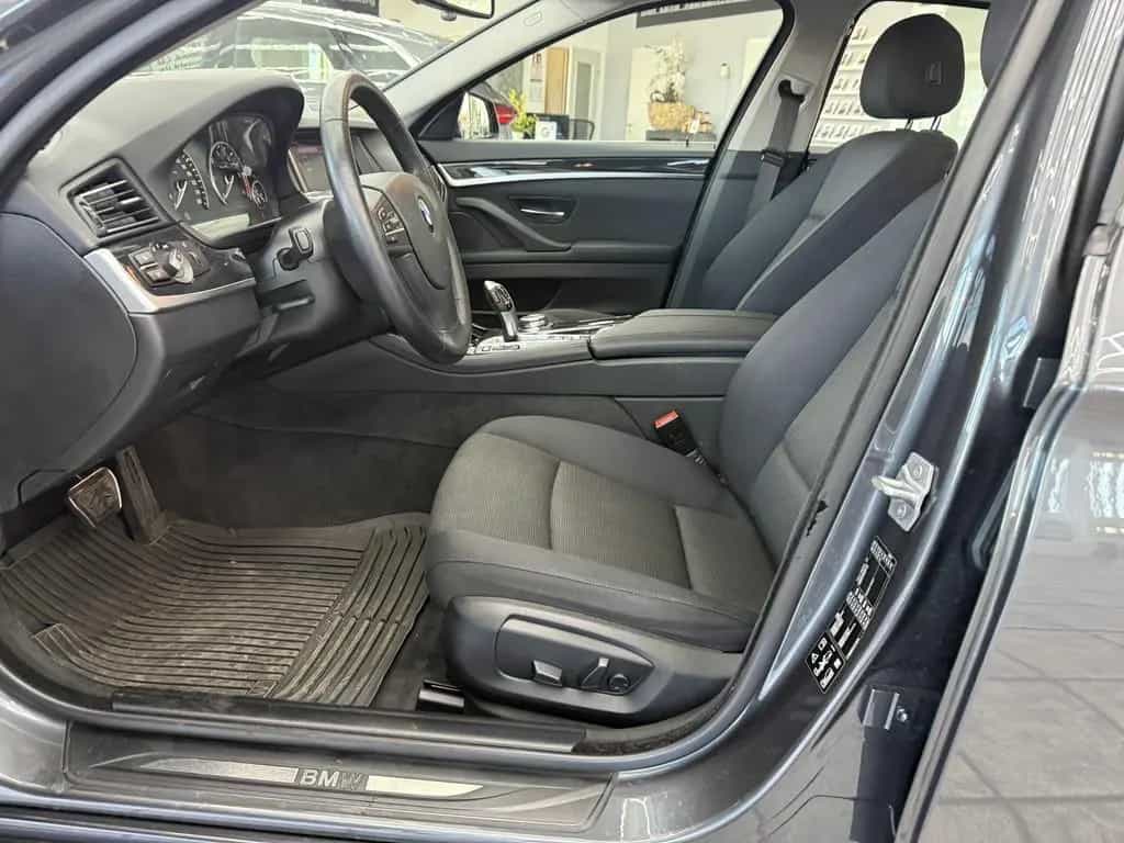 BMW 5 Series 520 dA xDrive, Navi, Bi-Xenon, Bluetooth, Sitzh. 08/2016-photo-9