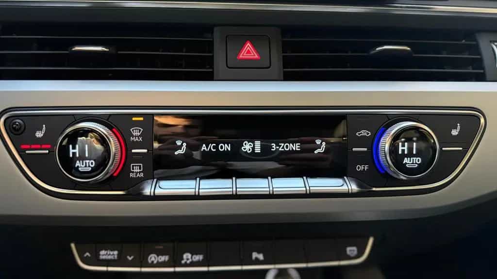 Audi A4 2.0 40 TDI advanced LED*NAVI*LEDER*ACC 07/2020-photo-19