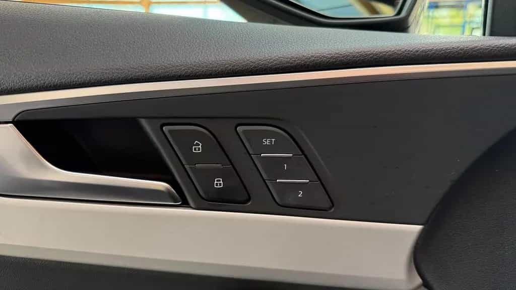 Audi A4 2.0 40 TDI advanced LED*NAVI*LEDER*ACC 07/2020-photo-25