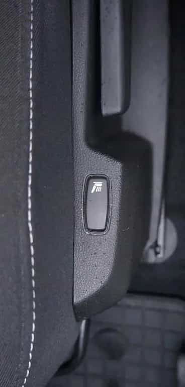 Dacia Duster 1.3 *NAVI*CAM*KLIMA*EFH ALU+ALLWETTER+Sit 07/2019-photo-7