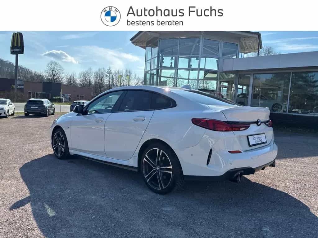 BMW 2 Series 218 Gran Coupe d M Sport Navi M-Sitze Lenkradhei 01/2023-photo-5