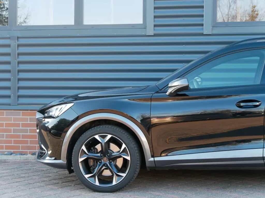 Cupra Formentor VZ 4Drive 2.0 TSI 310 PS|SHZ|AHK|Trav. 02/2023-photo-10