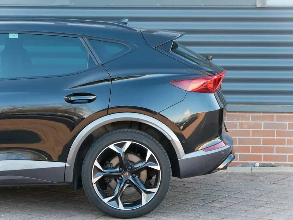 Cupra Formentor VZ 4Drive 2.0 TSI 310 PS|SHZ|AHK|Trav. 02/2023-photo-8