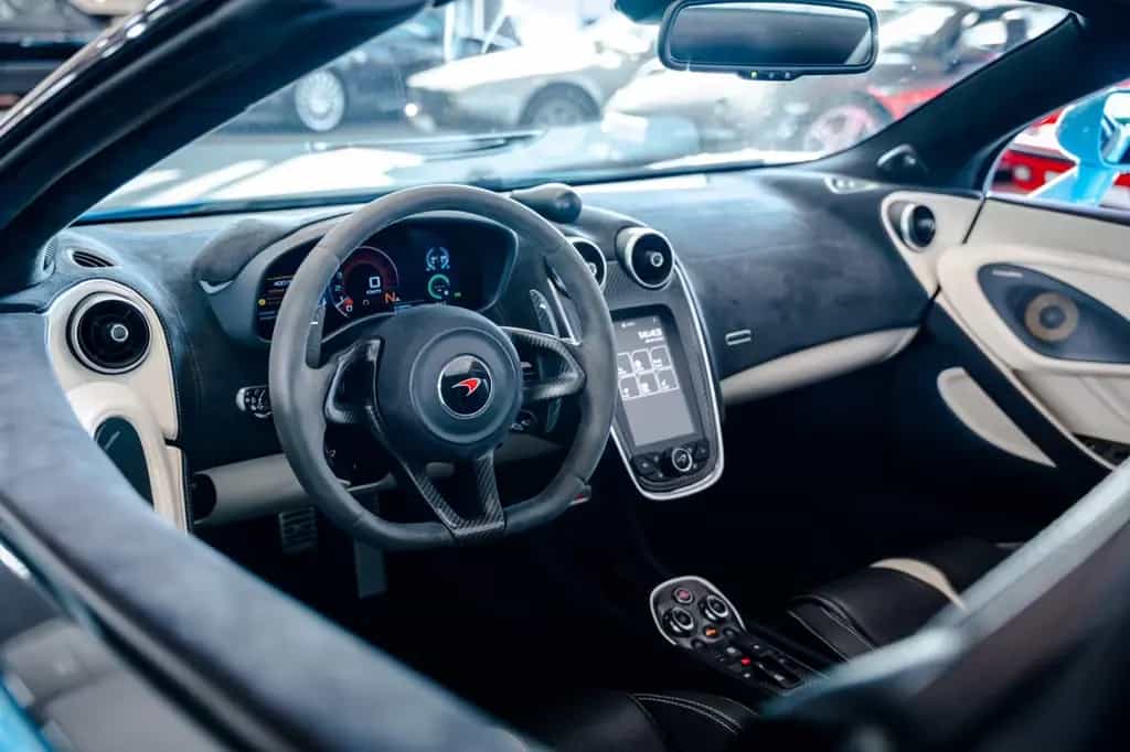 McLaren 570S Spider*Curacao Blue*Lift*Bowers & Wilkins* 03/2018-photo-15
