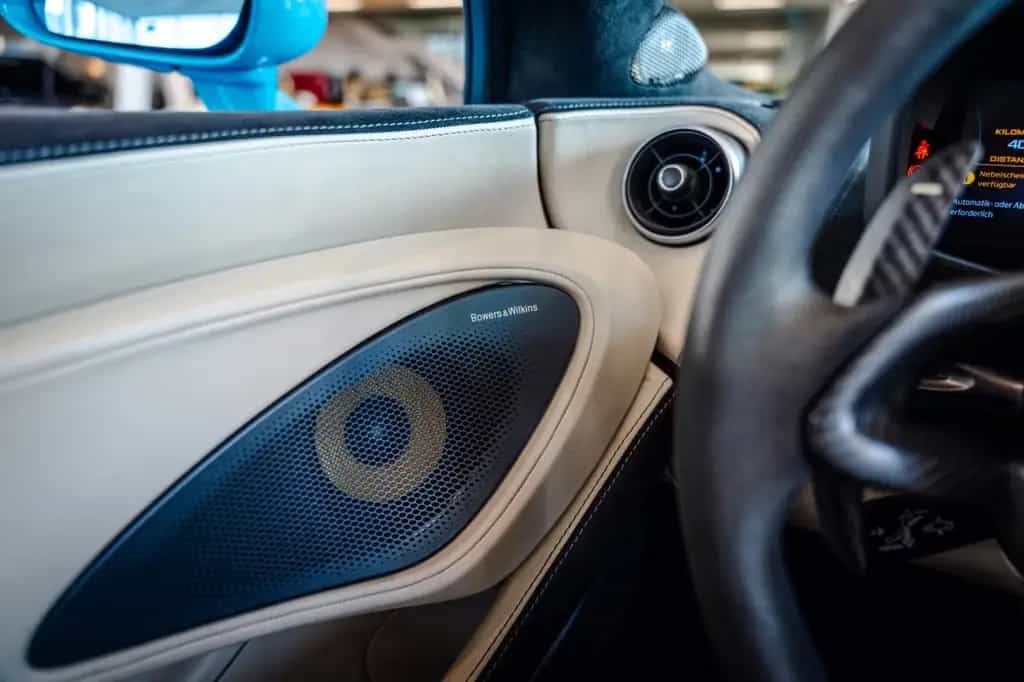McLaren 570S Spider*Curacao Blue*Lift*Bowers & Wilkins* 03/2018-photo-22