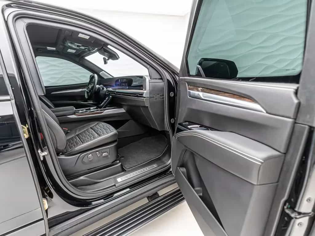 Cadillac Escalade *Long*Sport Platinum*ARMORED B6 null-photo-31